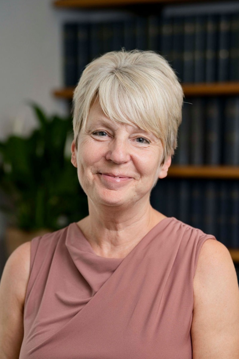Sue Russell