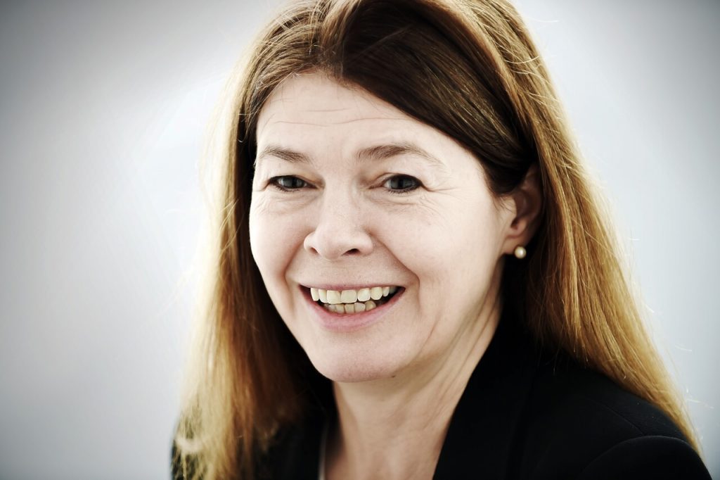 Karen Lintern